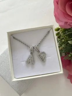 Collana intrecciata con lettera – sv10
