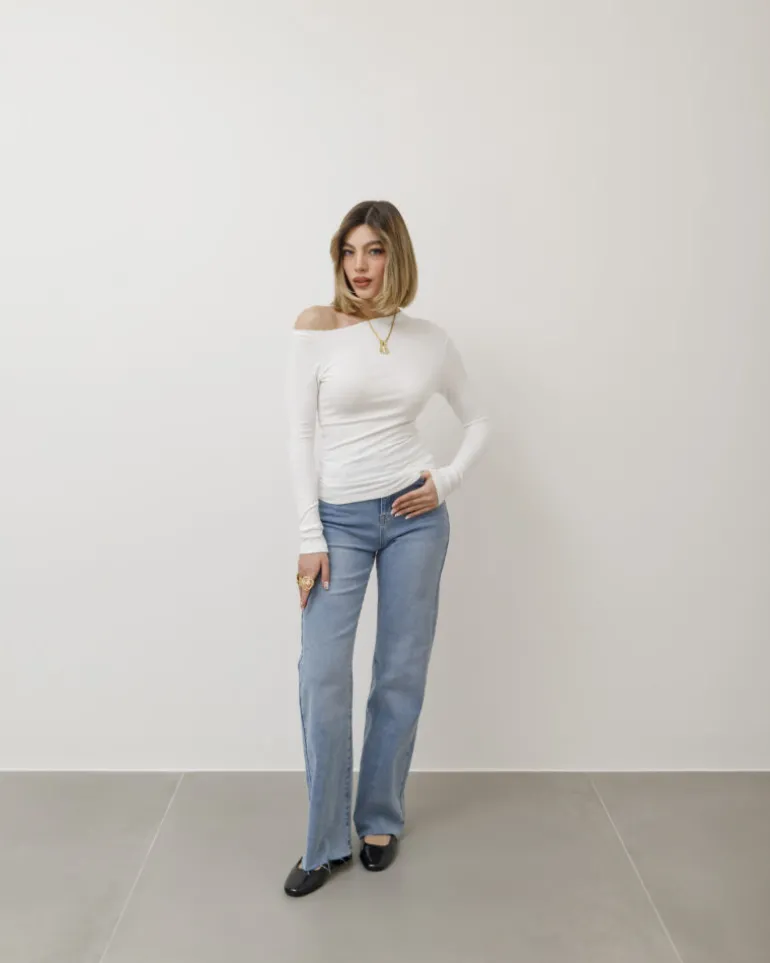 Maglia in cotone con scollo asimmetrico – 14718