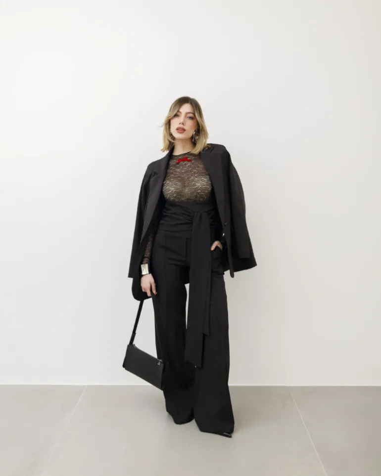 Maglia in pizzo con fiocco – H4611