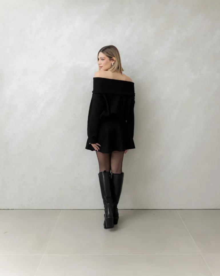 Maglione in lana con scollo a barca – 24686