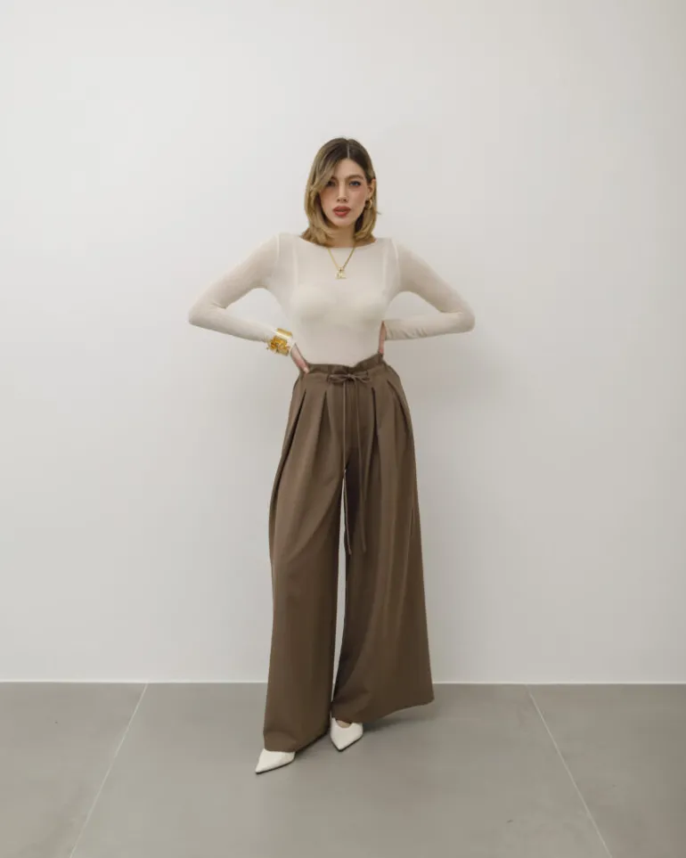 Pantaloni palazzo con pinces – 8227